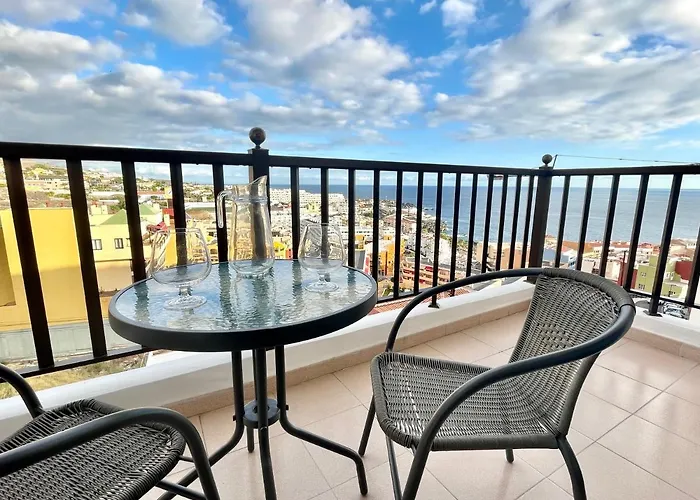 Tajues * Puerto de Santiago